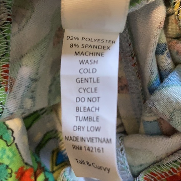 Tall and Curvy LuLaRoe Leggings - Picture 4 of 4